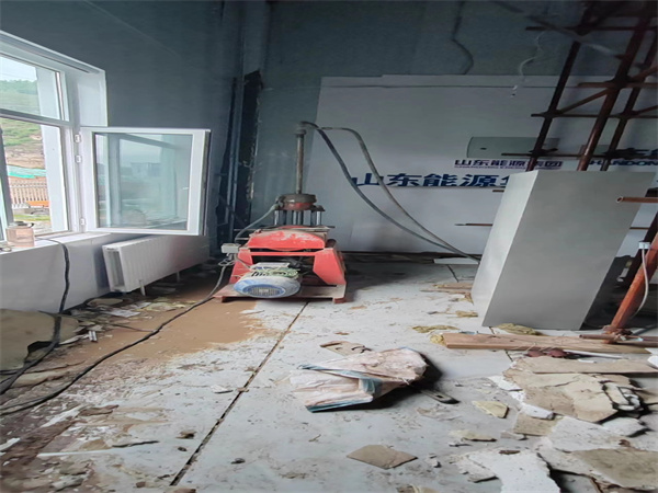 贵定地基基础下沉墙体裂缝加固注浆顶升施工